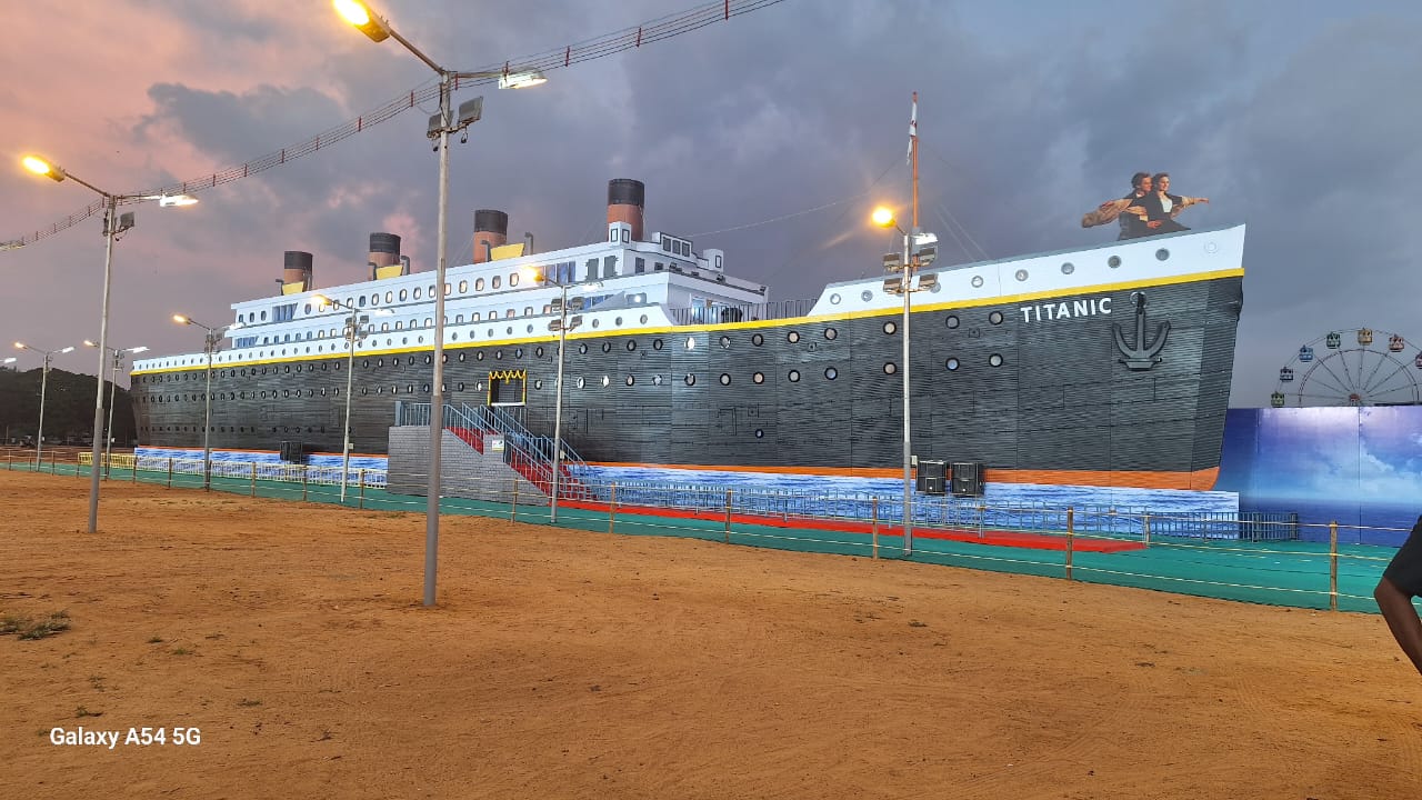 Titanic Exhibition, Asramam, Kollam